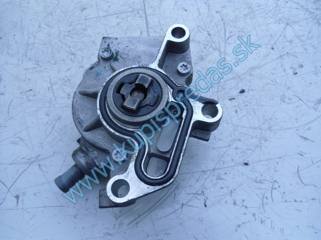 vákuová pumpa na vw golf 4 1,9tdi, autodiely na volkswagen golf 4, 